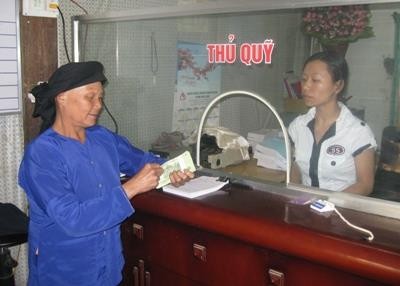 Hình 2 1 Hộ nghèo đến vay vốn tại NHCSXH huyện Pác Nặm Theo ông Lưu Thông 2