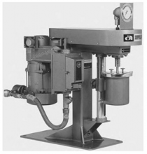 Hình 2 2 Máy nghiền bi dạng có cánh khuấy và sơ đồ tang nghiền Máy nghiền 7