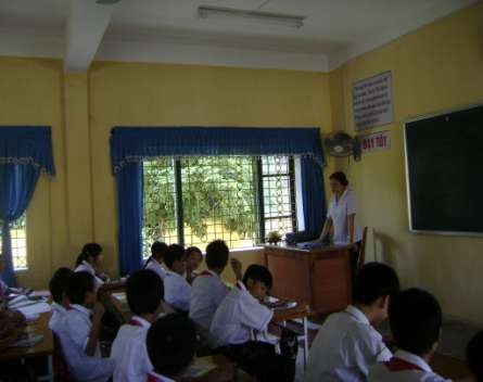 Hình PL01 Giờ Địa lí của cô giáo Nguyễn Thi Tuyết Trường THCS Hoàng Văn Thụ 1