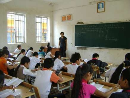 Hình PL 03 Giờ Địa lí của cô giáo Hoàng Thị Thảo Trường THCS Quyết Thắng 3