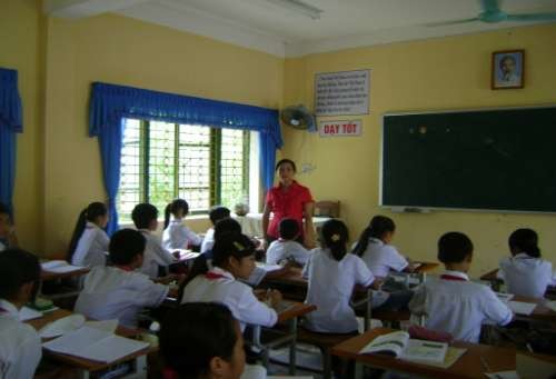 Hình PL 04 Giờ Địa lí của cô giáo Nguyễn Thị Trang Nhung Trường THCS Hoàng 4