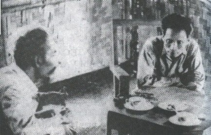 Chủ tịch Hồ Chí Minh trao đổi công tác của Hội đồng Chính phủ với Phó 10