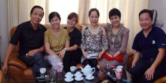 Ban tổ chức của Nhạc hội đàn Bầu Ở đây chúng tôi xin giới thiệu một 3