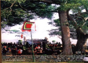 Lễ Tẩ u Sai Hộ i chù a Kỳ Sầ m Suố i Lê Nin Núi Cá c Má c Lán Khuổi 6