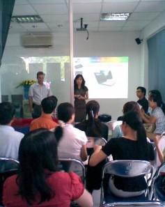 Máy tính xách tay mới của Toshiba và các thông tin xuất hiện trên các báo sau đó 7