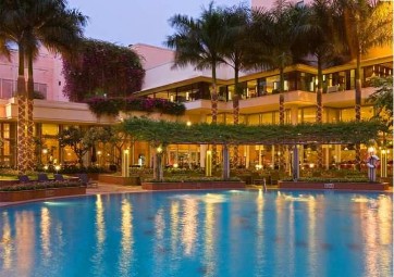 Tropicana Pool Bar HÌNH 2 6 DỊCH VỤ KHÁC Fitness Swimming pool PHỤ LỤC 3 Mẫu thư và 16