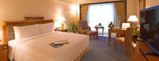 Executive Deluxe Executive Junior Suite Executive Legend Suite HÌNH 2 4 PHÒNG HỘI NGHỊ HÌNH 4