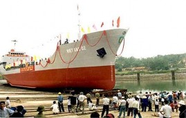 Thành công bước đầu nhưng chưa ra khỏi tình trạng đóng tàu ở dạng lắp 2