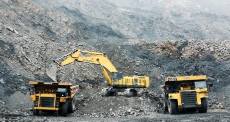 Hình 1 2 Công tác xúc bốc đất đá tại mỏ than Đèo Nai Bảng 1 5 Các thiết 1