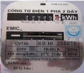 Đồng hồ đếm điện năng tiêu thụ của một hộ gia đình sử dụng điện vào 3