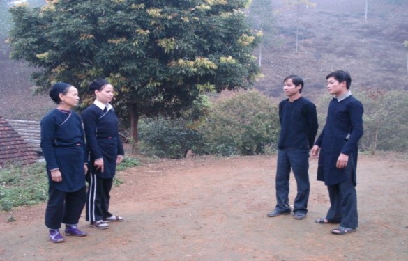 Hát đối đáp tại thôn Làng Mi Bảo Thắng Lào Cai Ảnh của tác giả chụp 11