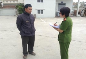 Thu gom rác tại điểm tập kết Điểu tra tại phường Hồng Hà 6