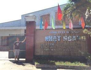 Hình 16 Khảo sát tại Cty CPTS Nhật Hoàng Hình 17 Khảo sát tại Công ty TNHH Bắc 1