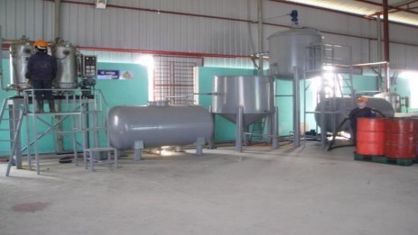 Hình 3 7 Tái chế dầu nhớt thải tại Công ty TNHH Sản xuất thương mại dịch 4