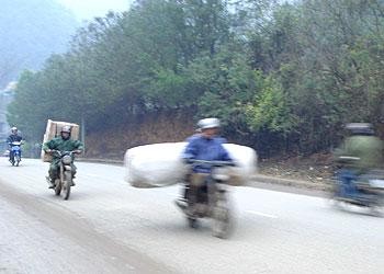 Rầm rập chảy về xuôi 3