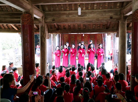 Học tập trải nghiệm tại Đền Hùng Học tập trải nghiệm tại Đền Hùng 4