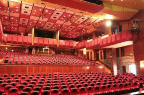 Hình 2 Khán phòng Sân khấu Idecaf Nguồn 1