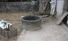 Ảnh 3 3 Giếng nước chưa ĐBVS Ảnh 3 4 Bể nước sinh hoạt ĐBVS Nguồn Tác 3