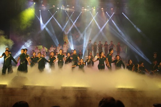 Hình 1 13 Hội diễn Nghệ thuật chuyên nghiệp Toàn quân năm 2018 Nguồn Nghiên 3
