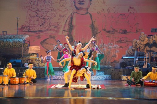 Hình 2 4 Hội diễn Nghệ thuật chuyên nghiệp Toàn quân 2018 Nguồn Nghiên cứu 8