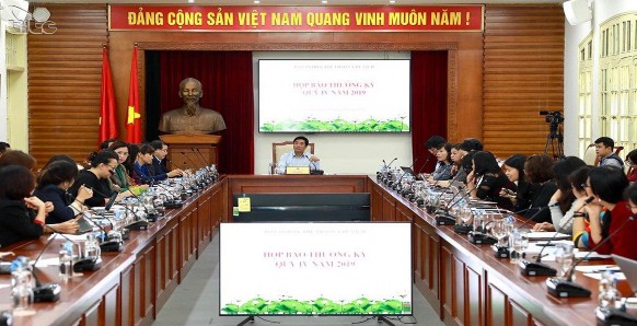 Ảnh 2 Họp báo thường kỳ Quý IV năm 2019 PHỤ LỤC 10 QUY CHẾ PHÁT NGÔN VÀ 11