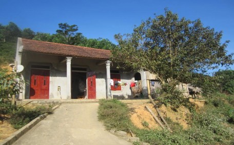 H27 Nhà xây 3 gian lợp bằng mái ngói Ảnh Vũ Diệu ngày 15 12 2015 H 28 Nhà 7