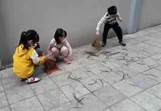 Bài tập 3 Quét lá sân trường KHẢO SÁT TẠI TRƯỜNG MN05 Bài tập 1 Chuyển 3