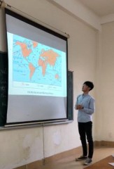 Hoạt động trải nghiệm giờ học địa lí tại THPT Ung Văn Khiêm Hoạt động 12
