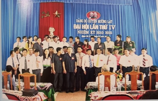 Ban chấp hành Đảng bộ huyện Mường Lát khóa IV nhiệm kỳ 2010 2015 Nguồn 4