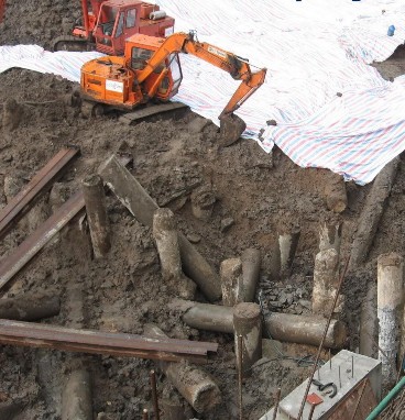 Hình 1 4 – Sự cố các cọc ống bị nghiêng lệch và gãy – Caoốc Khu đô thị 4