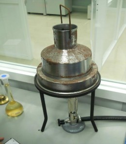 Hình II 1 10 Máy đo hàm lượng cặn cacbon Máy đo độ nhớt đo độ nhớt tại 9