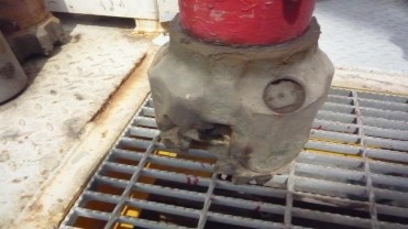 Hình II 2 7 Choòng khoan Hình II 2 8 Đầu treo thủy lực Hình II 2 9 Float Collar 19