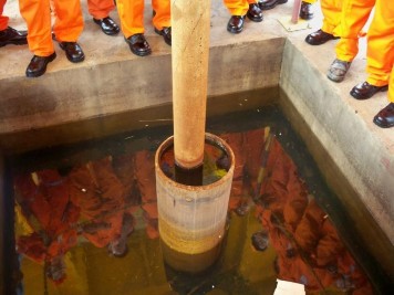 Hình II 2 12 Cấu trúc dưới sàn khoan 24