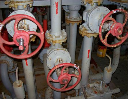 Hình I 2 29 Van chặn 2 7 2 Van cầu Được điều khiển bằng thủy lực nó có 3