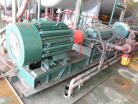 Hình I 2 34 Máy li tâm nhiều cánh 2 8 2 Máy nén khí T30 Máy nén khí Ingersoll Rand 8