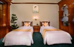 Hình 2 3 Phòng Deluxe Phòng Junior Suite diện tích b ình quân 55m 2 có phòng 2