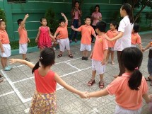 GV có thể áp dụng các hình thức luyện tập sau Cả lớp đồng loạt thực 1