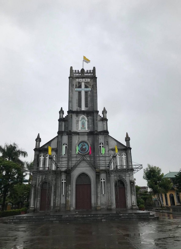 Hình 12 Nhà thờ Giáo xứ Vỉ Nhuế Nam Định hình Ncs chụp ngày 17 9 2019 Hình 4