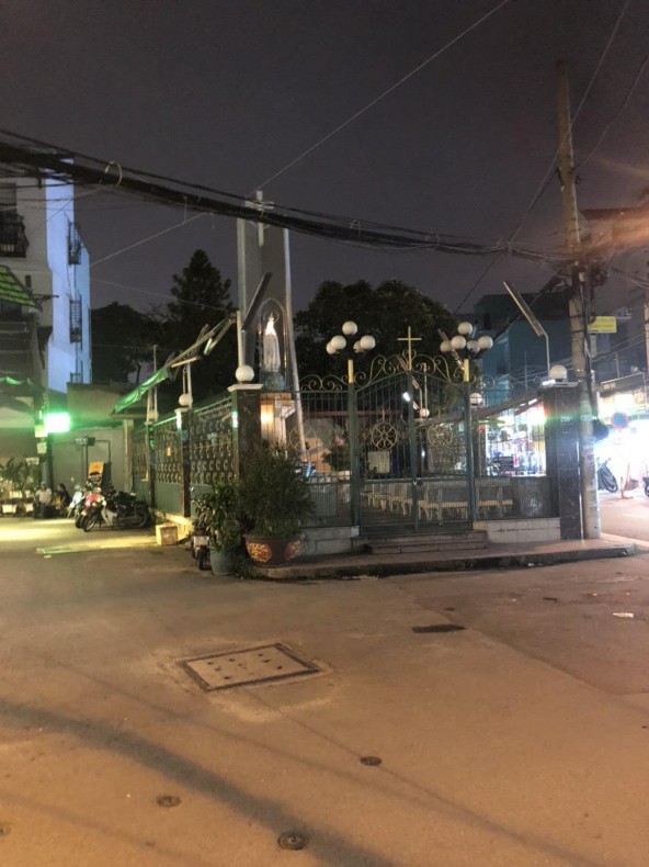 Hình 43 Đền thờ Đức Mẹ nằm ở ngã ba đường Bắc Hải phường 15 quận 5