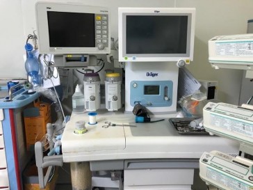 Hình 2 1 Máy thở Drager Primus Nguồn Trung tâm tim mạch Bệnh viện E Sử 1