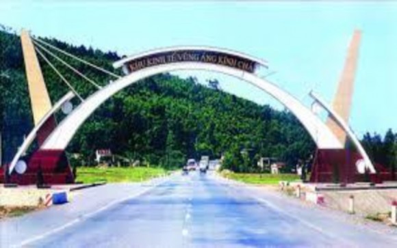 7 1 3a Cổng vào Khu kinh tế Vũng Áng Nguồn kkthatinh gov vn 7 1 3b Một góc nhà 5