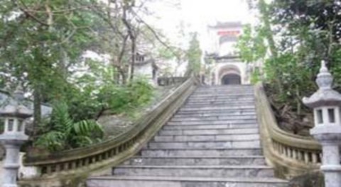 7 2 3 Đền thờ Lê Khôi núi Long Ngâm xã Thạch Bàn huyện Thạch Hà Nguồn tác 9