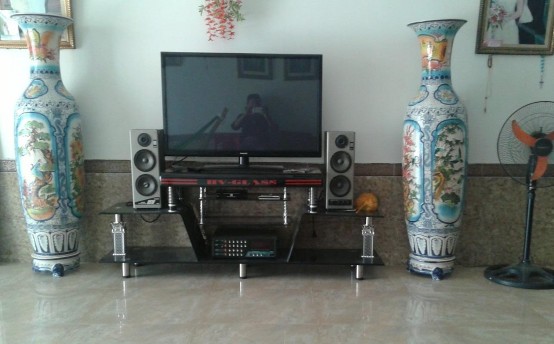 7 7 3 Tiện nghi phòng khách gia đình cư dân xóm Đông Yên xã Kỳ Lợi Thị xã 15