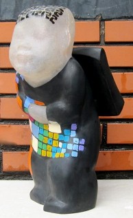 4 2 50 Đinh Công Đạt Nam sinh 1 Composite phủ sơn 50x32x26cm Nguồn 4