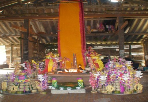 5 1 4 Cây cầu hào quang trong lễ tăng sắc cho Then Lực Nguồn Tác giả chụp tại 6