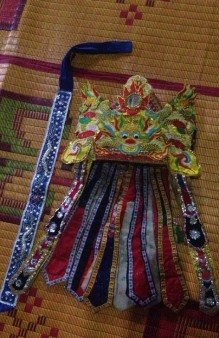 5 2 2 Mũ Then 5 2 3 Túi Then Nguồn Tác giả chụp ngày 27 07 2016 tại nhà Then Danh 8