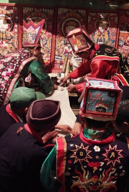 Ảnh 49 Cầu cấp sắc 3 đèn Nguồn Vũ Thị Uyên chụp tại xã Ba Vì 2013 Ảnh 4