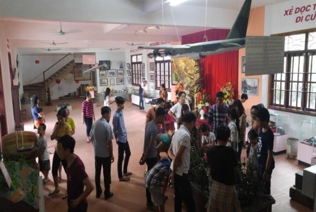 Ảnh 10 Thuyết minh hướng dẫn du khách tham quan Bảo tàng Đồng Quê Nguồn 12