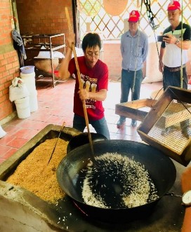 Hình 50 Nhà hàng Phương Thủy Nguồn Nguyễn Diễm Phúc năm 2020 Hình 51 quán 21