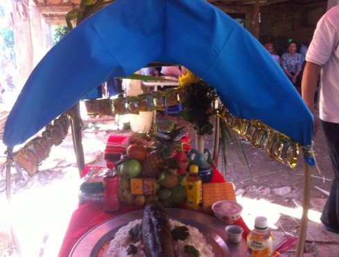 Ảnh 7 Mâm cúng trong lễ tang của người Mường tại xóm Ải xã Phong Phú 1